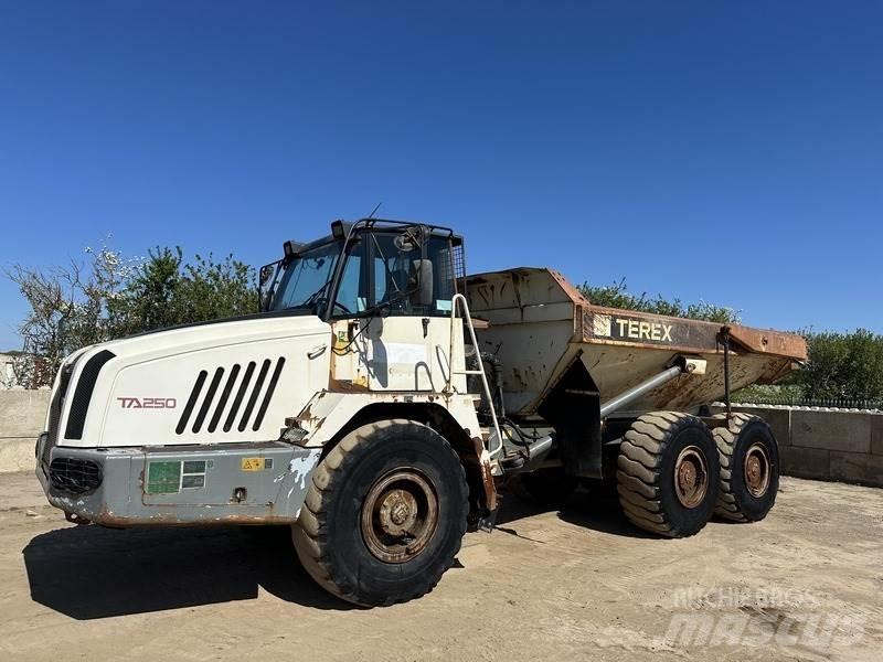 Terex TA250 Karjeriniai savivarčiai