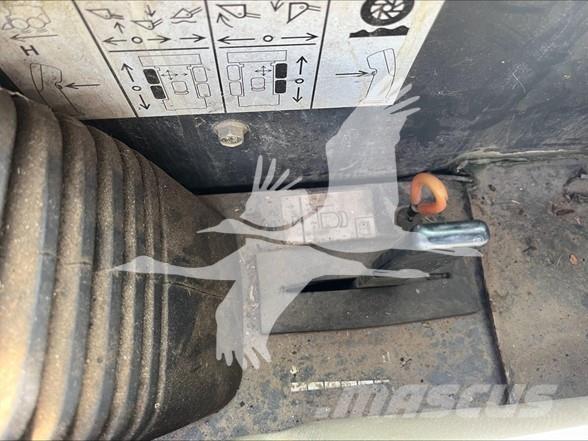 CASE 430 Krautuvai su šoniniu pasukimu