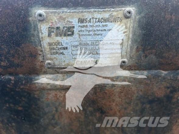 CAT 160M AWD Greideriai