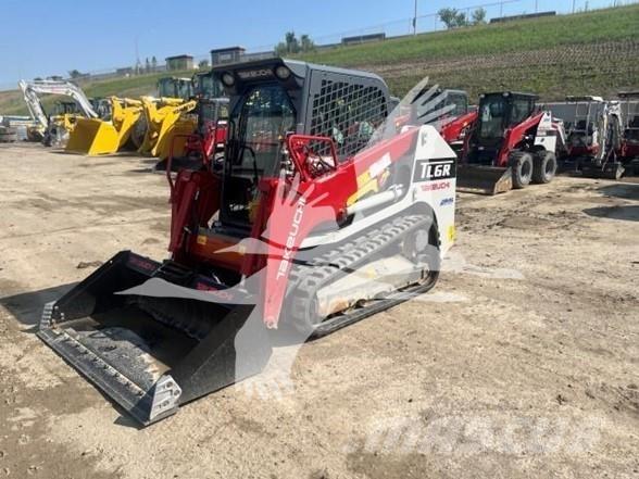 Takeuchi TL6R Krautuvai su šoniniu pasukimu