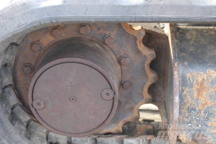 Komatsu PC55MR-3 Vikšriniai ekskavatoriai