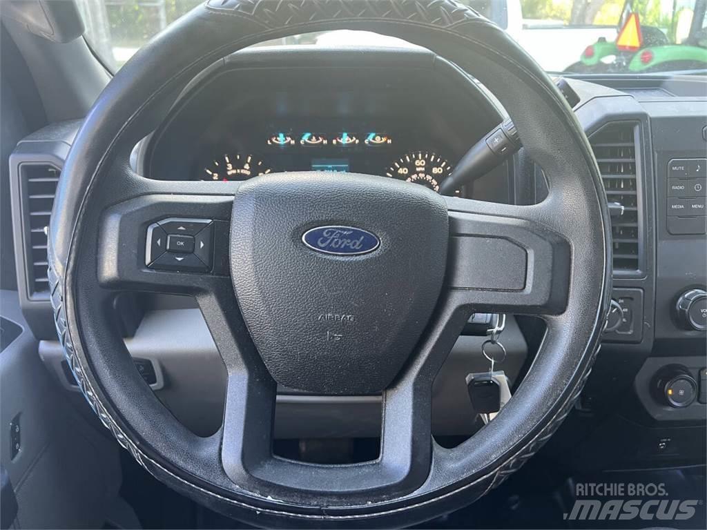 Ford F-150 Pikapai / Bortiniai sunkvežimiai