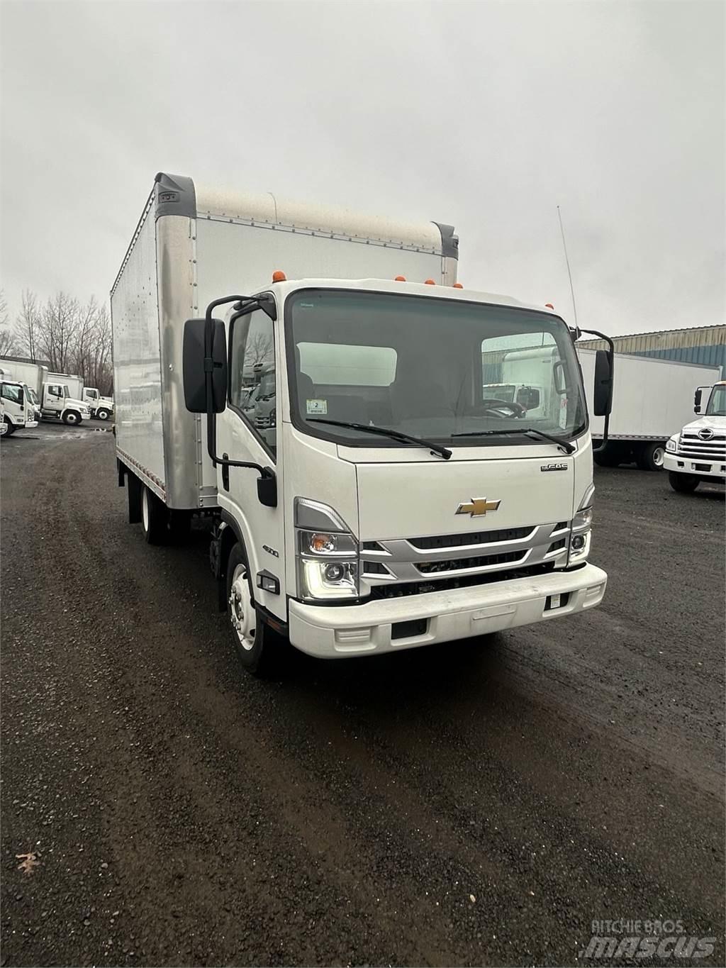 Chevrolet LCF4500 Sunkvežimiai su dengtu kėbulu