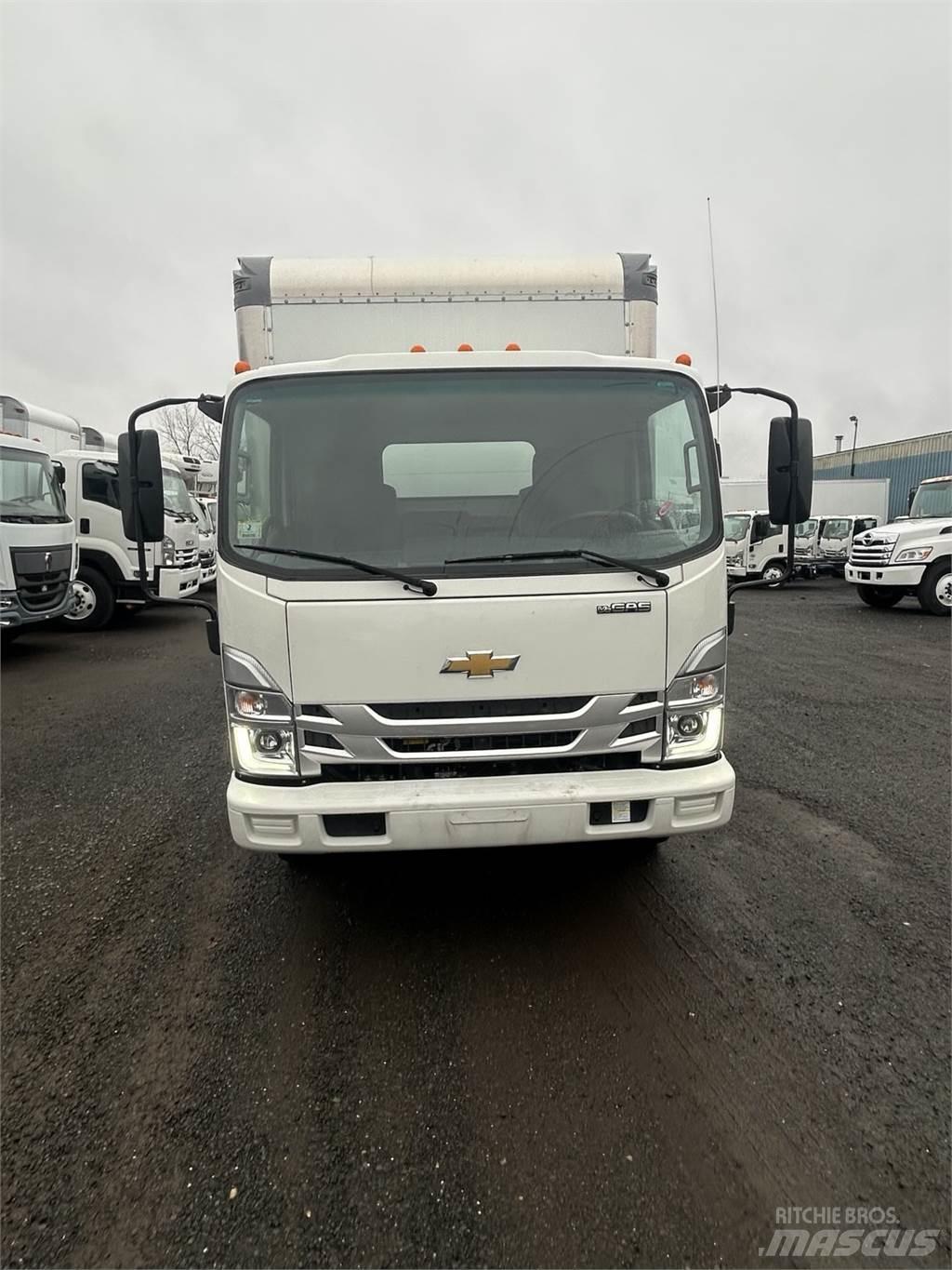 Chevrolet LCF4500 Sunkvežimiai su dengtu kėbulu