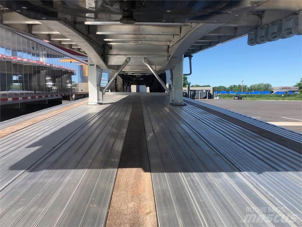 East Mfg FLATBED Platformos / Pakrovimas iš šono