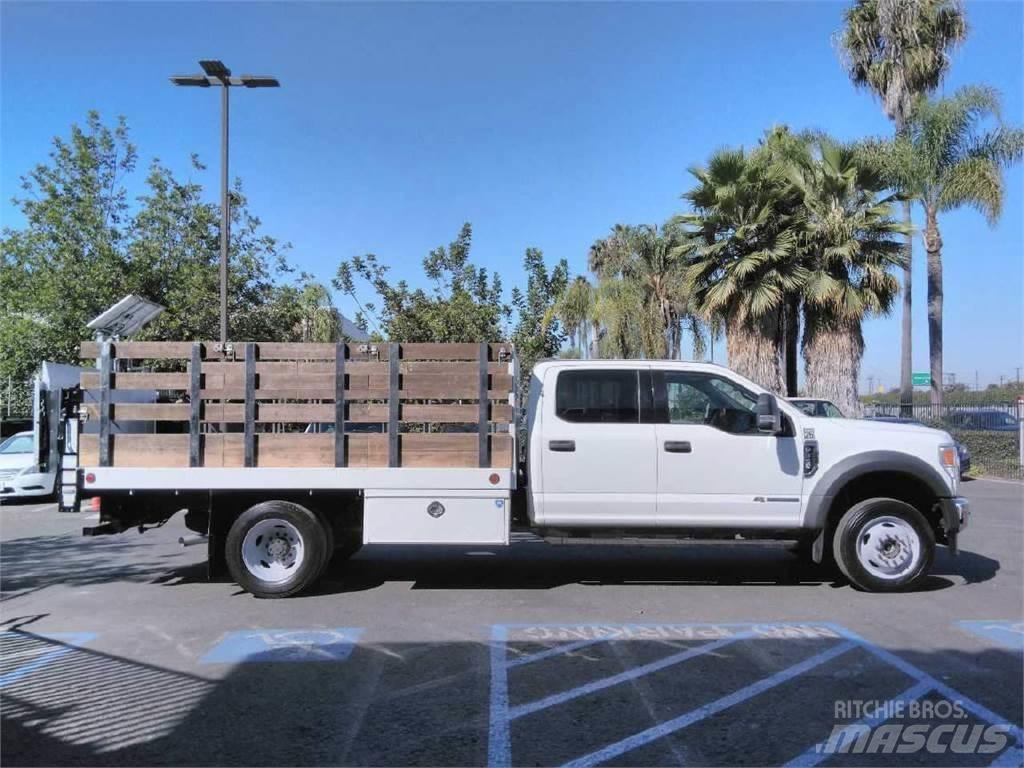 Ford F550 CREW CAB 4 Sunkvežimiai su dengtu kėbulu