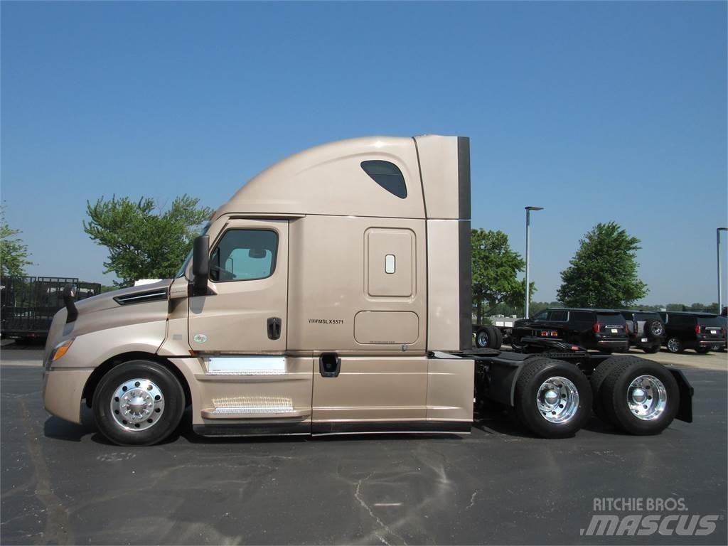 Freightliner CA126SLP Naudoti vilkikai