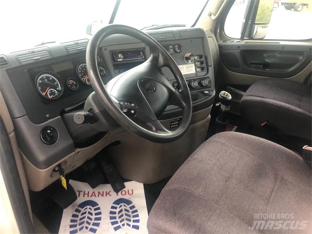 Freightliner Cascadia Naudoti vilkikai