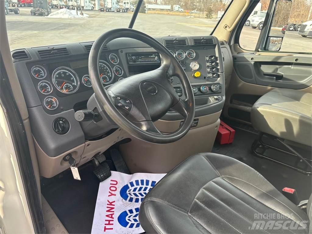 Freightliner Cascadia Naudoti vilkikai