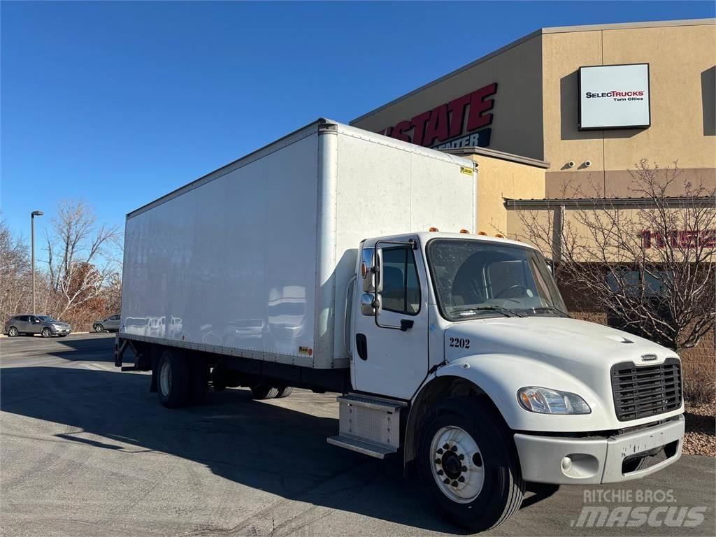 Freightliner M2 106 Sunkvežimiai su dengtu kėbulu