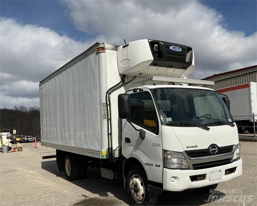 Hino 195 Sunkvežimiai su dengtu kėbulu