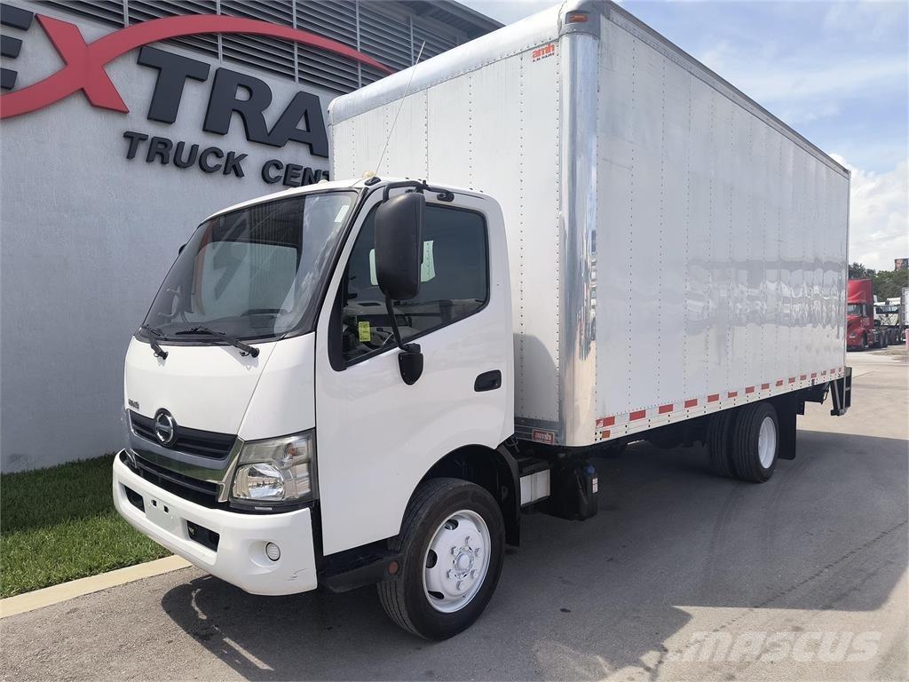 Hino 195 Sunkvežimiai su dengtu kėbulu