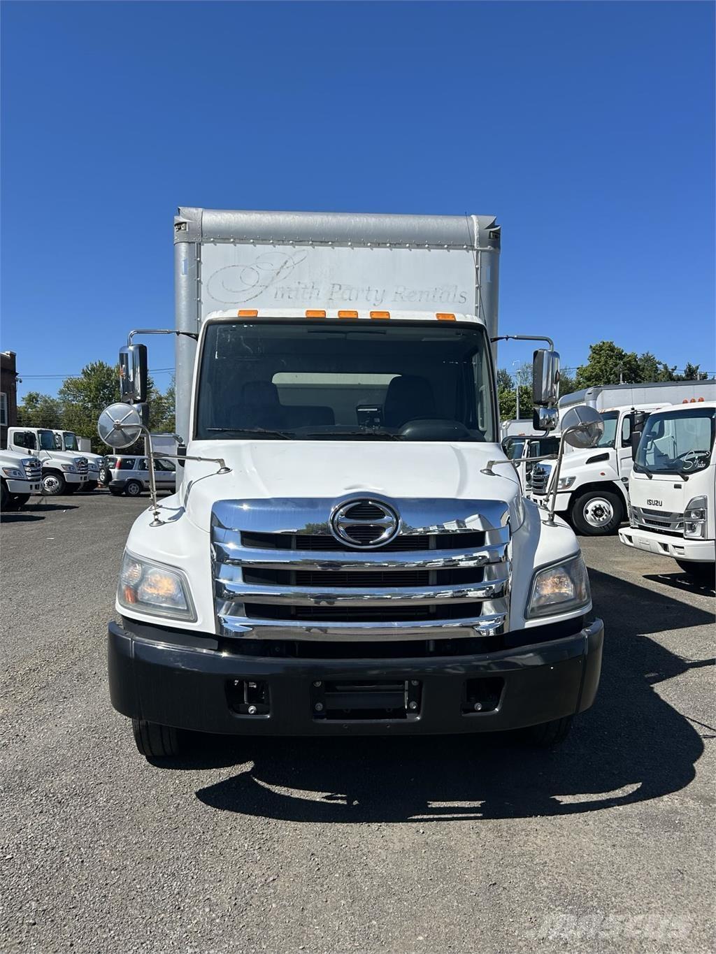 Hino 258ALP Sunkvežimiai su dengtu kėbulu