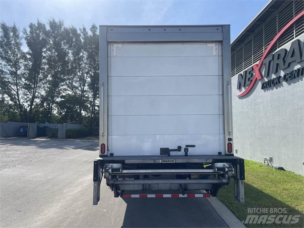 Hino 268 Sunkvežimiai su dengtu kėbulu