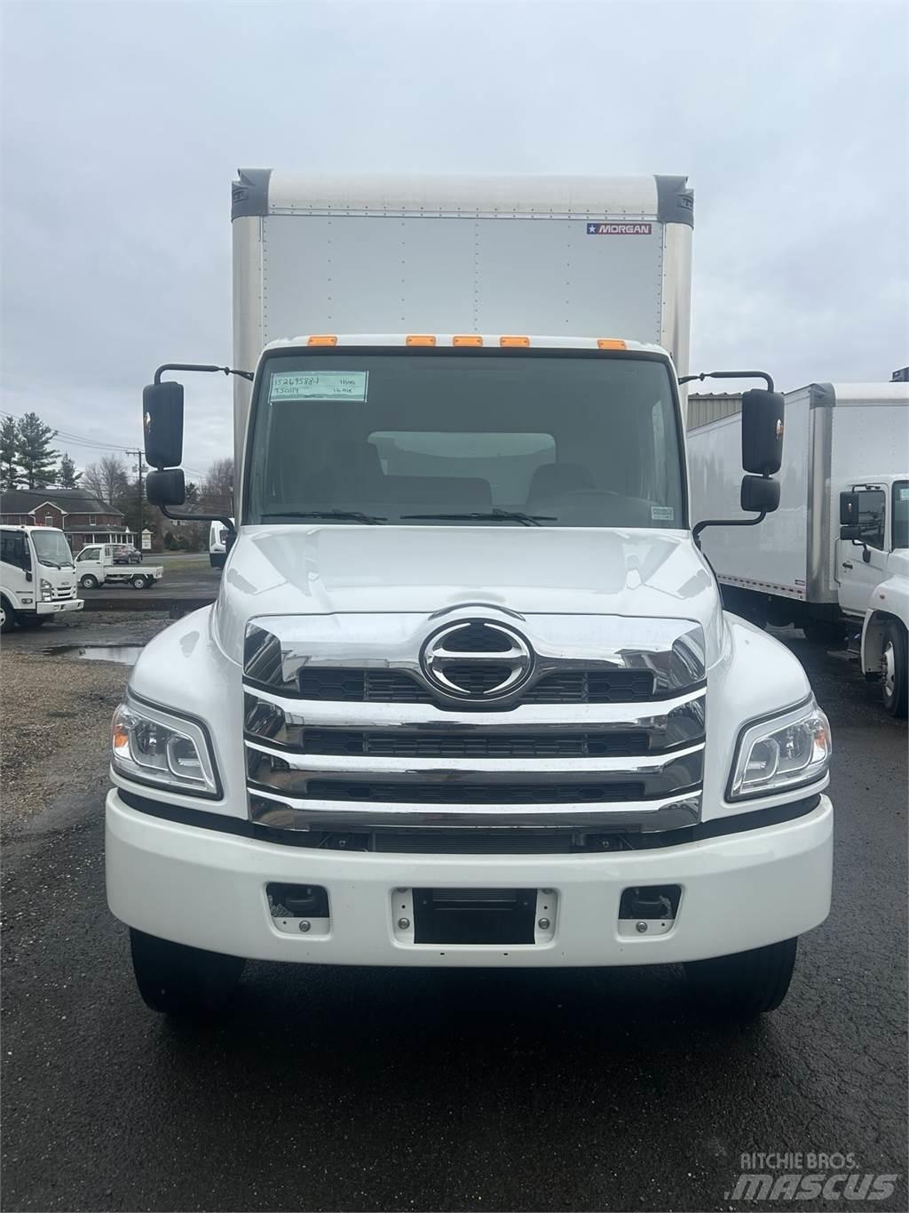 Hino L6 Sunkvežimiai su dengtu kėbulu