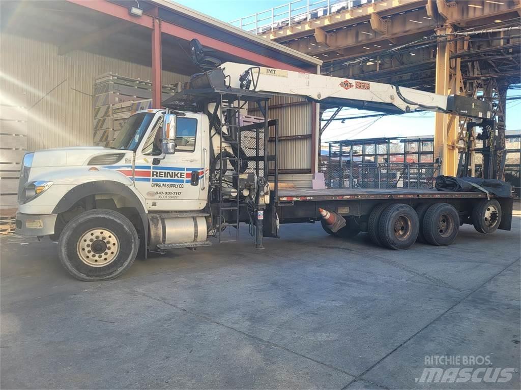 International 7600 Kita