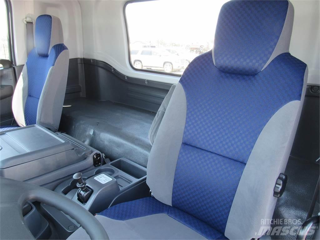 Isuzu FTR Diesel Važiuoklė su kabina