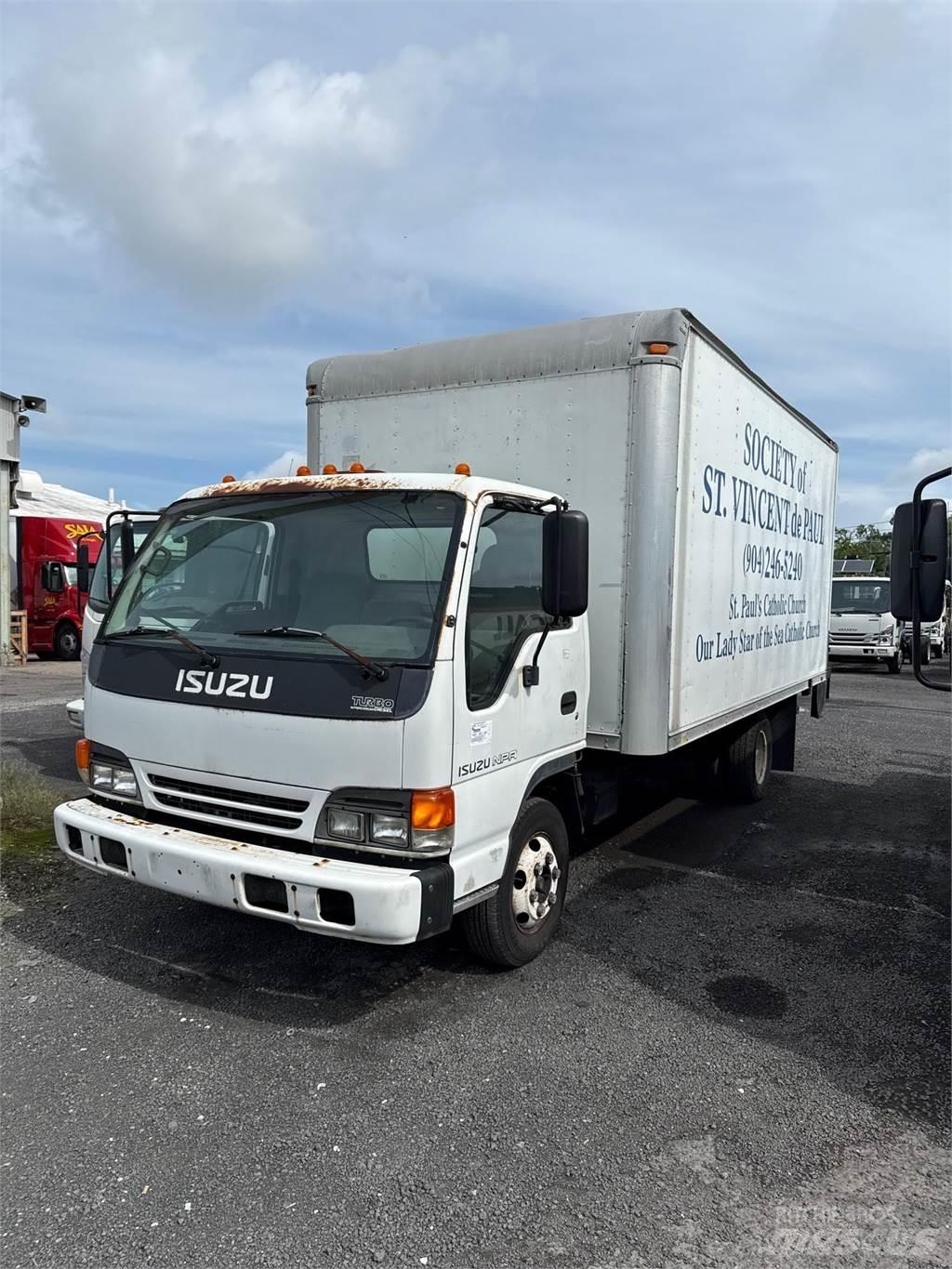 Isuzu NPR Sunkvežimiai su dengtu kėbulu