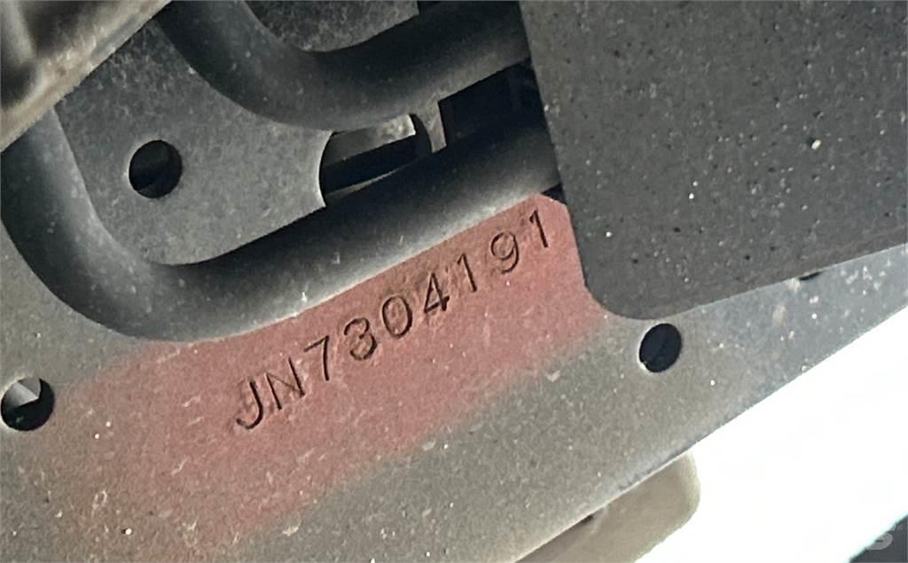 Isuzu NPR Sunkvežimiai su dengtu kėbulu