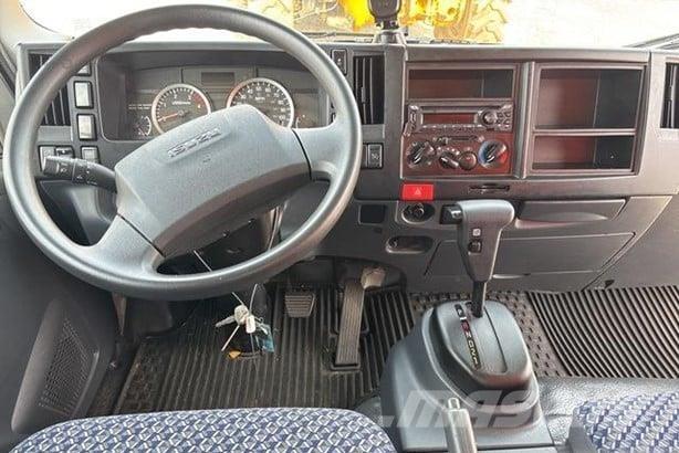 Isuzu NPR HD Sunkvežimiai su dengtu kėbulu