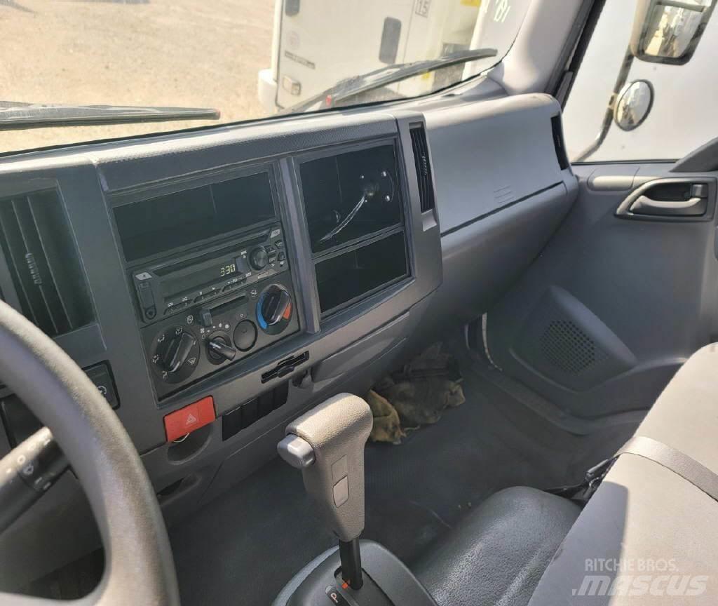 Isuzu NPR HD EFI 14' Savivarčių priekabų vilkikai