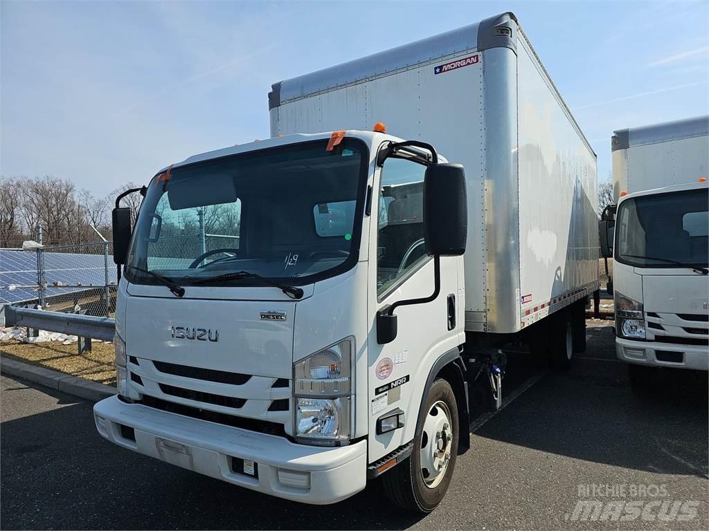 Isuzu NRR Sunkvežimiai su dengtu kėbulu
