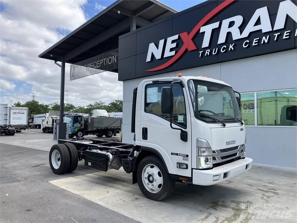 Isuzu NRR-3U454 Važiuoklė su kabina