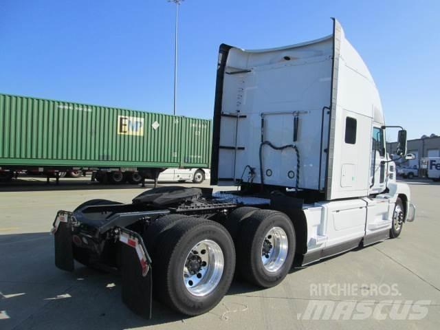 Mack AN64T Naudoti vilkikai
