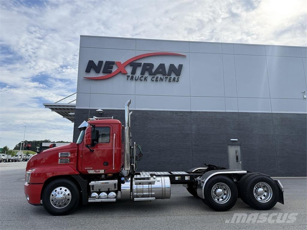 Mack AN64T Naudoti vilkikai