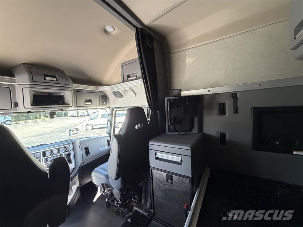 Mack AN64T Naudoti vilkikai