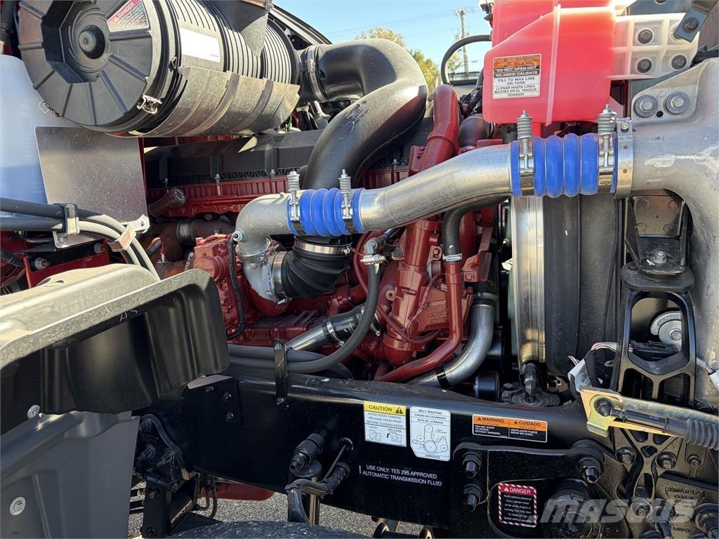 Mack GR64FR Betonvežiai