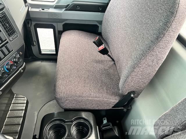 Mack MD6 42R Važiuoklė su kabina