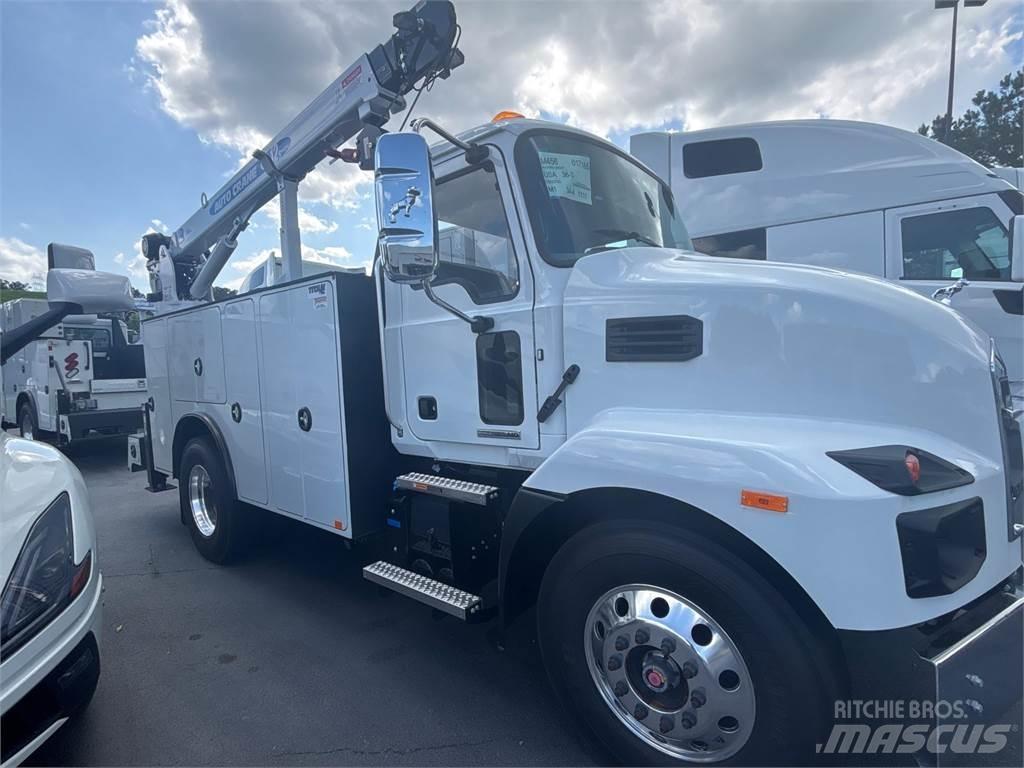 Mack MD6 42R Važiuoklė su kabina