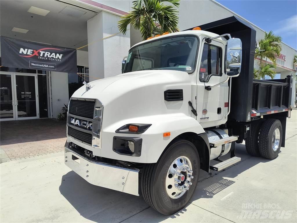 Mack MD7 42R Savivarčių priekabų vilkikai