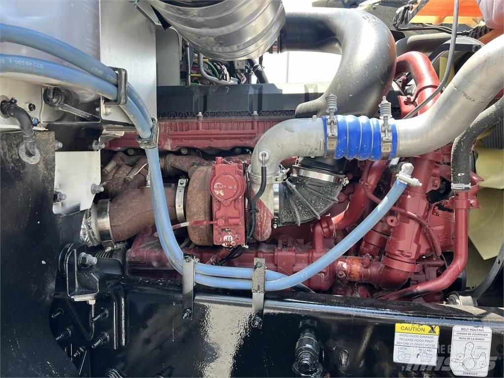 Mack PI64T Naudoti vilkikai