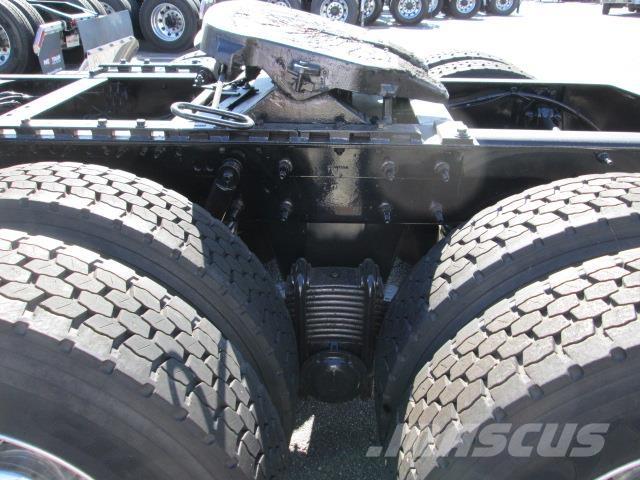 Mack PI64T Naudoti vilkikai