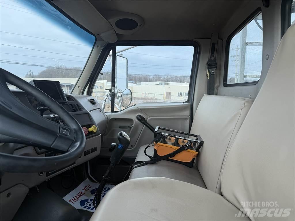 Sterling LT9500 Kita