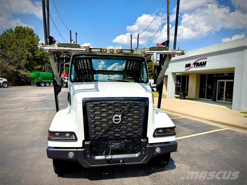 Volvo VAH64400 Sunkvežimiai su keliamuoju kabliu