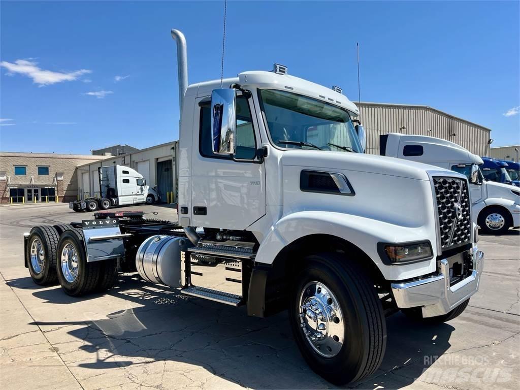 Volvo VHD64FT300 Naudoti vilkikai
