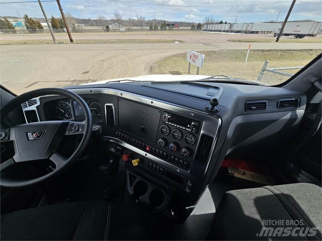 Western Star 47X Važiuoklė su kabina