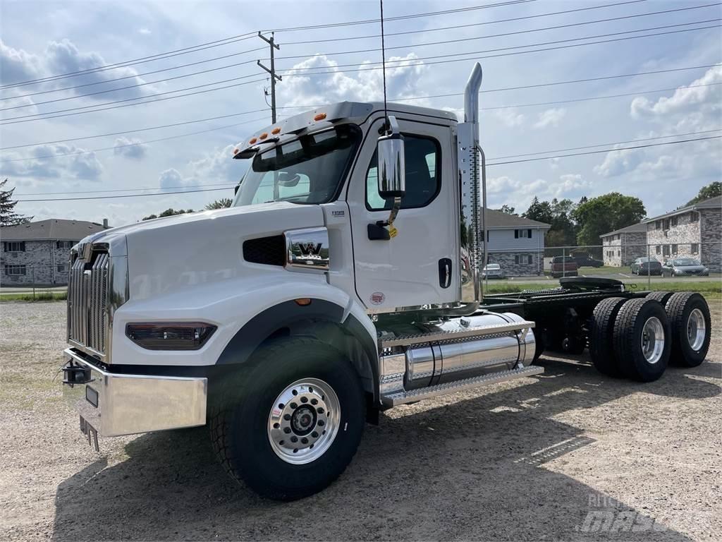 Western Star 49X Naudoti vilkikai
