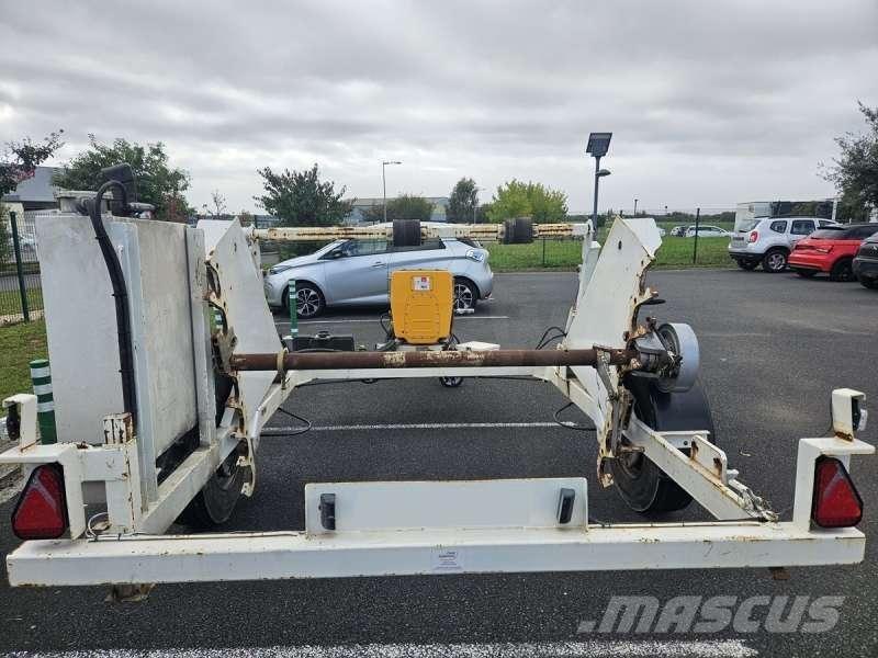 Adoc 3T5 Platformos / Pakrovimas iš šono