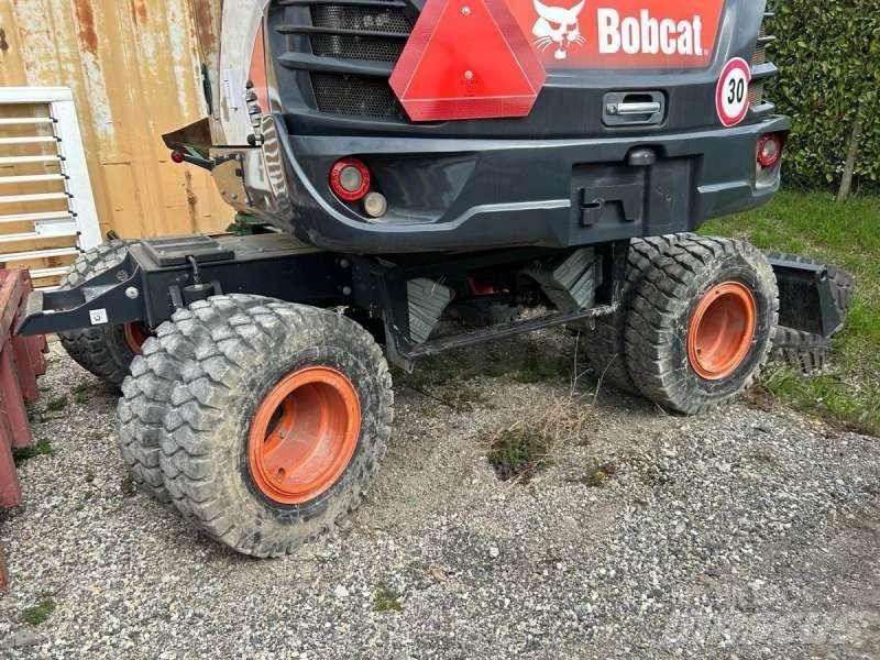 Bobcat E57W Ratiniai ekskavatoriai