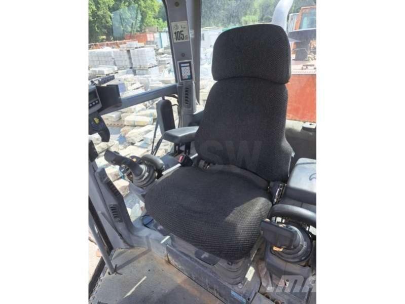 CAT 12M Greideriai
