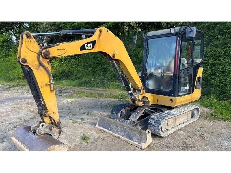 CAT 302.5C Mini ekskavatoriai < 7 t