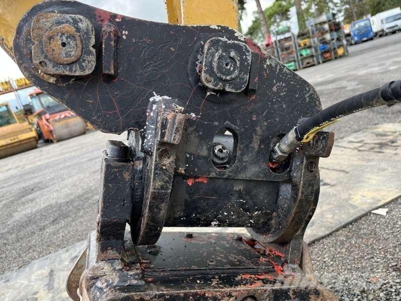 CAT 302.7DCR Mini ekskavatoriai < 7 t