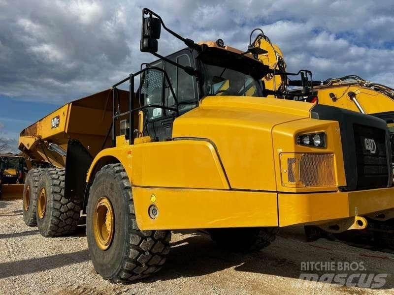 CAT 740GC Karjeriniai savivarčiai