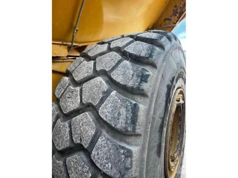 CAT 740GC Karjeriniai savivarčiai