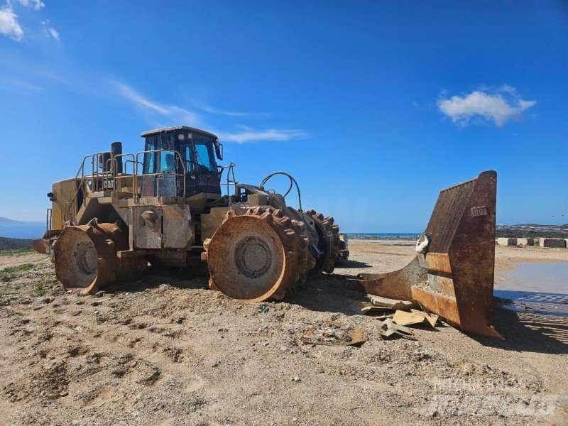 CAT 836H Gruntiniai volai