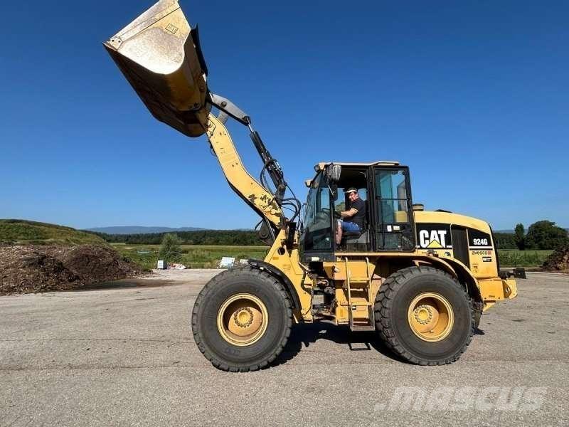 CAT 924G Naudoti ratiniai krautuvai